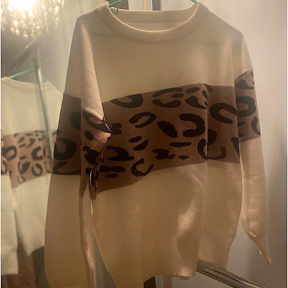 Medium Cream Sweater With Leopard Print Band Around Middle
